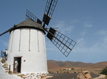 27804 People at Windmill museum Tiscamanita.jpg